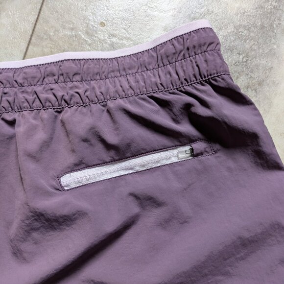 NEW Reebok Track Pants (size XL) - Picture 10 of 10